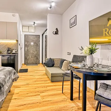 Apartament Osiedle Skalne - Blisko Western City, Wypożyczalni Quadów - By Royal Aparts