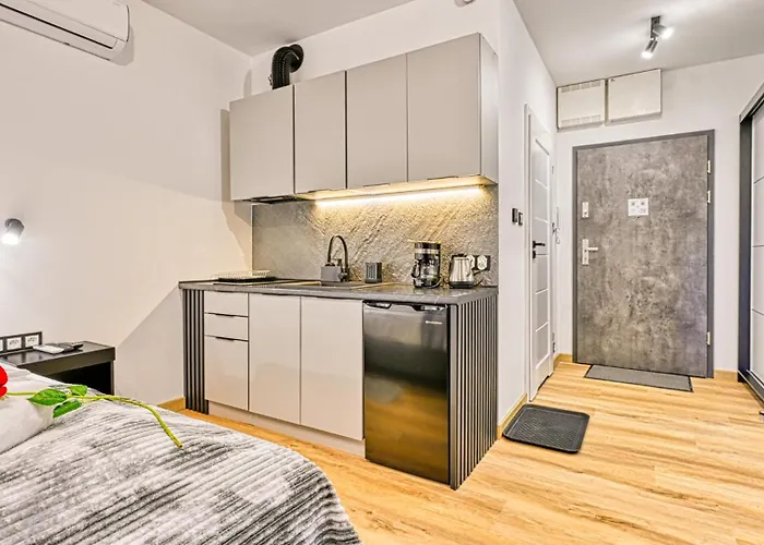 Apartment Osiedle Skalne - Blisko Western City, Wypozyczalni Quadow - By Royal Aparts