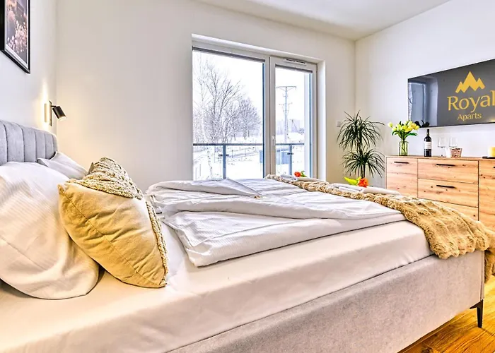 Apartment Osiedle Skalne - Blisko Western City, Wypozyczalni Quadow - By Royal Aparts