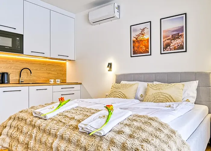 Daire Osiedle Skalne - Blisko Western City, Wypozyczalni Quadow - By Royal Aparts